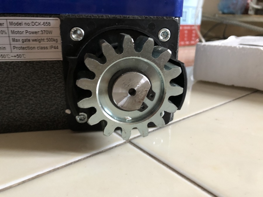 bánh răng cửa cổng trượt
